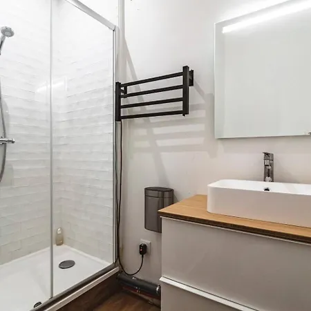 Apartment Pink, En Plein Cœur De Reims