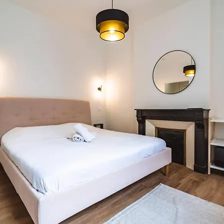 Pink, En Plein Coeur De Apartment