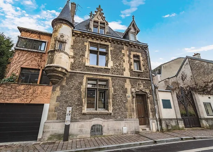 Pink, En Plein Coeur De Lägenhet